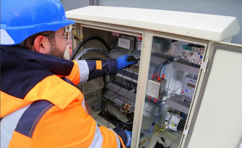 6 najlepszych książek dla elektroinstalatora