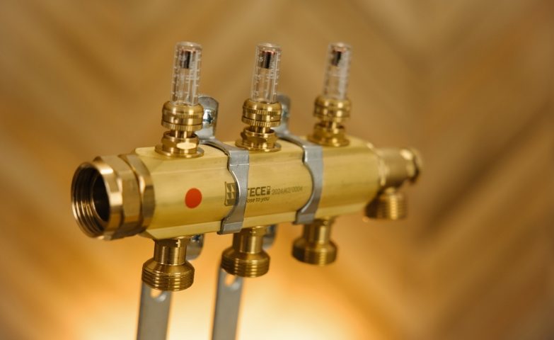 Dzieje się w instalacjach - TECE przedstawia zmodernizowany zasilacz
